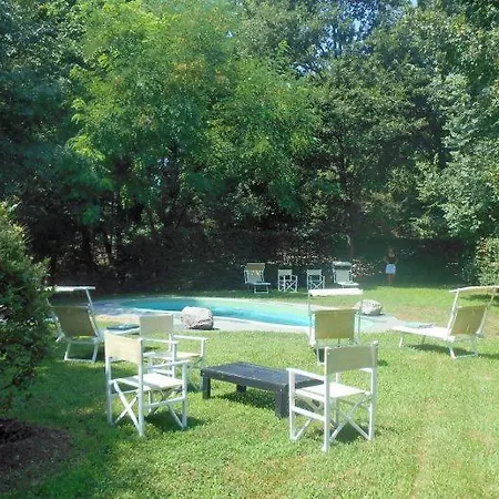 Pralungo Sleeps 8 Air Con
